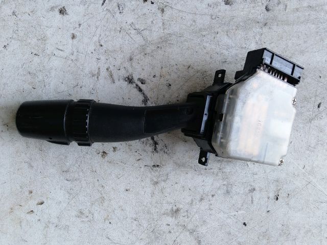 bontott HYUNDAI SANTA FÉ Bal Kormánykapcsoló Irányjelző