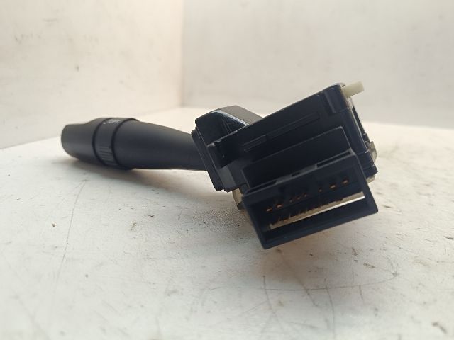 bontott HYUNDAI SANTA FÉ Bal Kormánykapcsoló Irányjelző