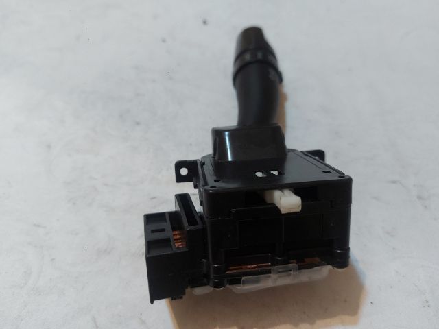 bontott HYUNDAI SANTA FÉ Bal Kormánykapcsoló Irányjelző