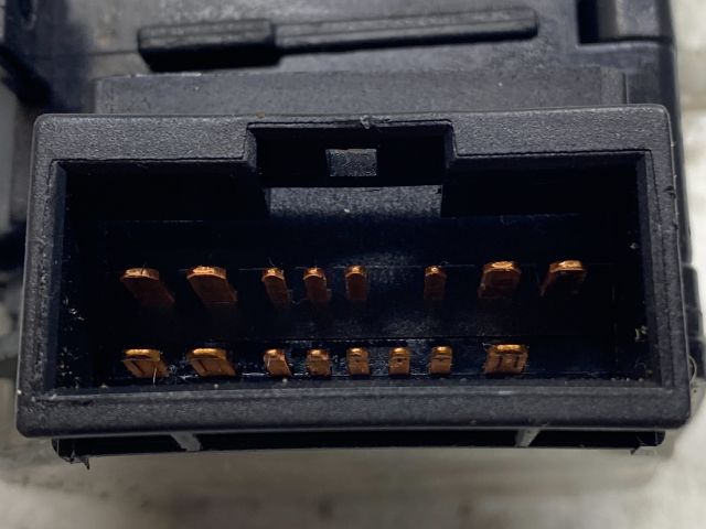 bontott HYUNDAI SANTA FÉ Bal Kormánykapcsoló Irányjelző