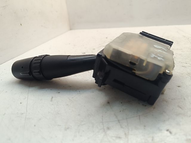 bontott HYUNDAI SANTA FÉ Bal Kormánykapcsoló Irányjelző