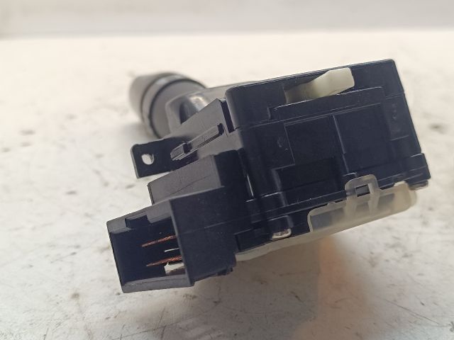 bontott HYUNDAI SANTA FÉ Bal Kormánykapcsoló Irányjelző