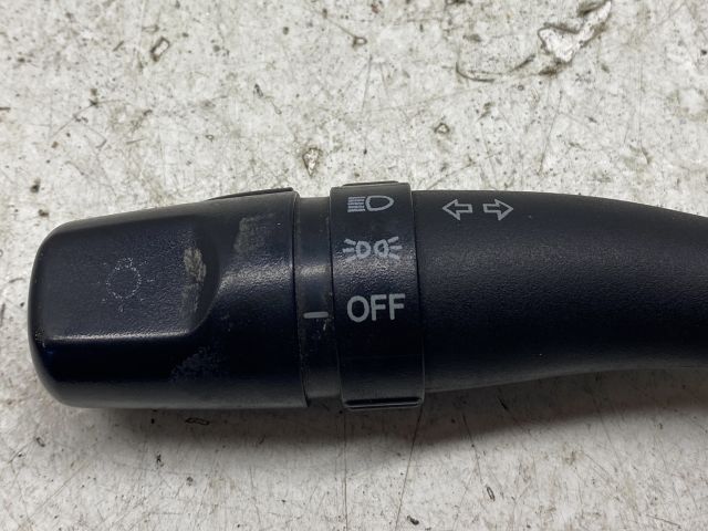 bontott HYUNDAI SANTA FÉ Bal Kormánykapcsoló Irányjelző