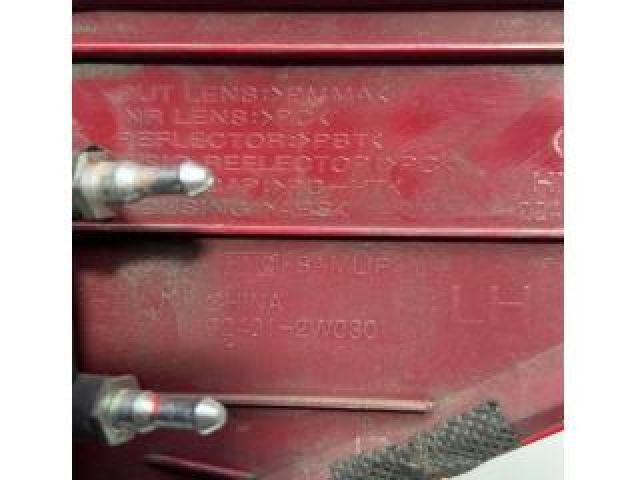 bontott HYUNDAI SANTA FÉ Bal Külső Hátsó Lámpa