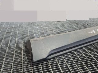 bontott HYUNDAI SANTA FÉ Bal Küszöb