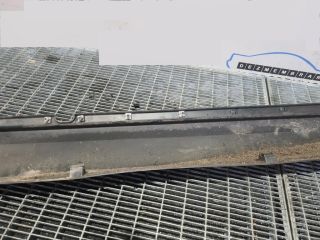 bontott HYUNDAI SANTA FÉ Bal Küszöb