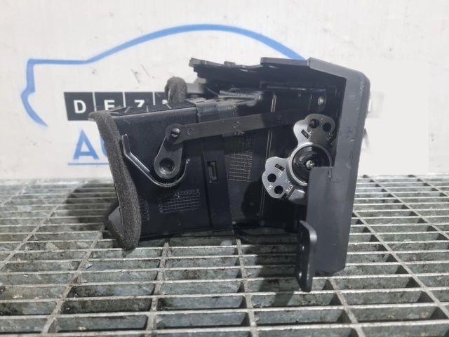 bontott HYUNDAI SANTA FÉ Bal Szellőző