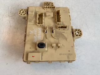 bontott HYUNDAI SANTA FÉ Biztosítéktábla Utastér