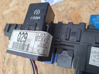 bontott HYUNDAI SANTA FÉ Biztosítéktábla Utastér