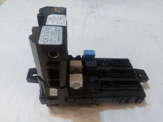 bontott HYUNDAI SANTA FÉ Biztosítéktábla Utastér