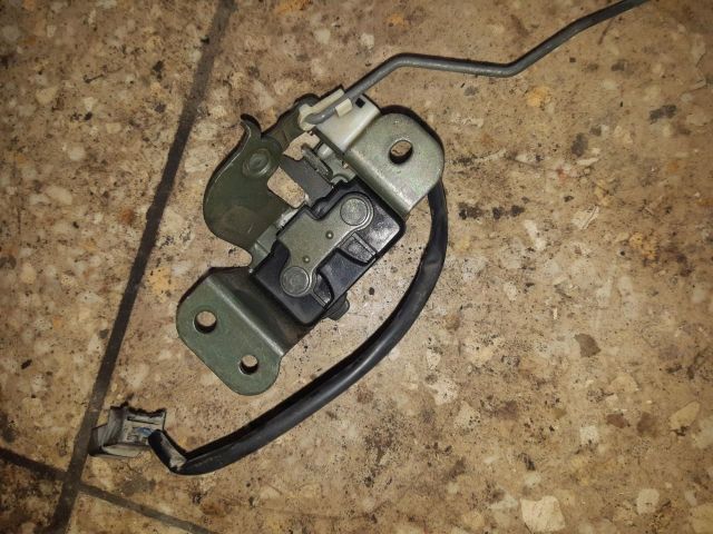 bontott HYUNDAI SANTA FÉ Csomagtérajtó Zárszerkezet