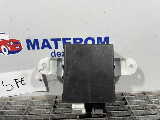 bontott HYUNDAI SANTA FÉ Elektronika (Magában)