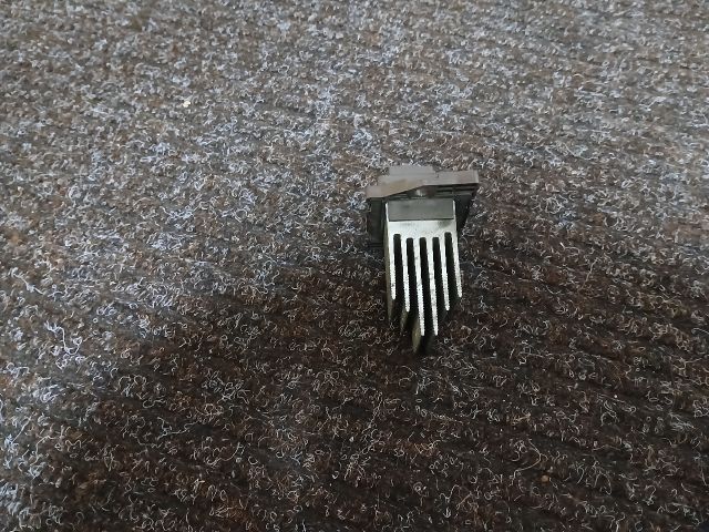 bontott HYUNDAI SANTA FÉ Előtét Ellenállás Fűtőmotor