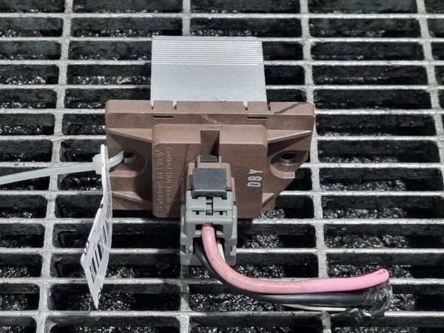 bontott HYUNDAI SANTA FÉ Előtét Ellenállás Fűtőmotor