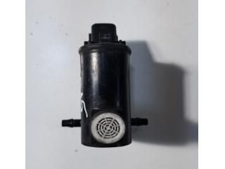 bontott HYUNDAI SANTA FÉ Első Ablakmosó Szivattyú