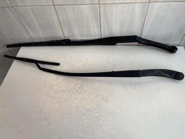 bontott HYUNDAI SANTA FÉ Első Ablaktörlő Kar