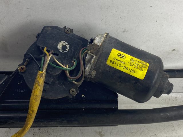 bontott HYUNDAI SANTA FÉ Első Ablaktörlő Szerkezet Motorral