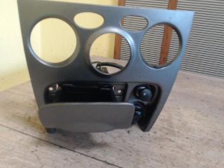 bontott HYUNDAI SANTA FÉ Első Hamutartó