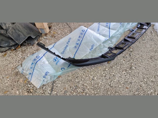 bontott HYUNDAI SANTA FÉ Első Lökhárító Alsó (Műanyag)