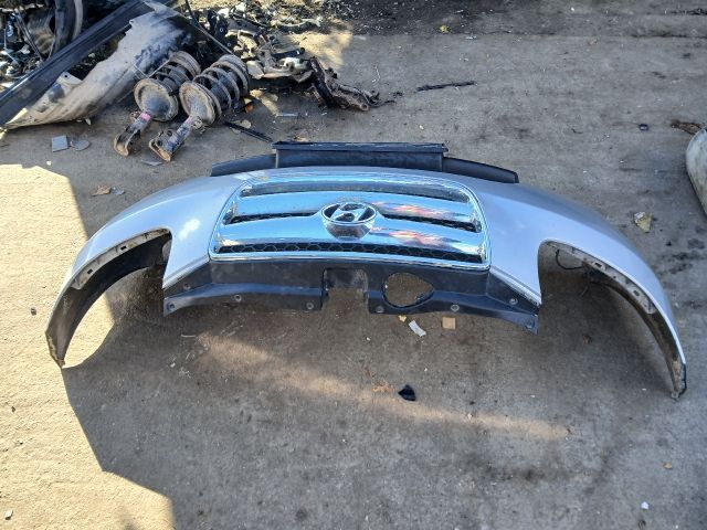 bontott HYUNDAI SANTA FÉ Első Lökhárító (Részeivel)