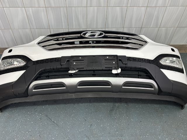 bontott HYUNDAI SANTA FÉ Első Lökhárító (Részeivel)