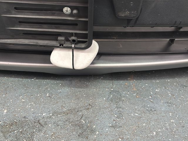 bontott HYUNDAI SANTA FÉ Első Lökhárító (Részeivel)