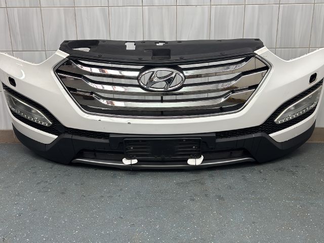 bontott HYUNDAI SANTA FÉ Első Lökhárító (Részeivel)