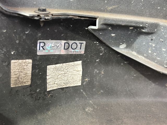 bontott HYUNDAI SANTA FÉ Első Lökhárító (Részeivel)