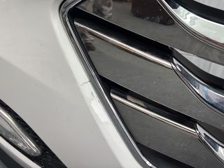 bontott HYUNDAI SANTA FÉ Első Lökhárító (Részeivel)