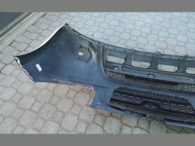 bontott HYUNDAI SANTA FÉ Első Lökhárító (Részeivel)