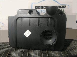 bontott HYUNDAI SANTA FÉ Felső Hűtőburkolat