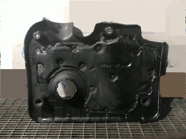 bontott HYUNDAI SANTA FÉ Felső Hűtőburkolat