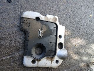 bontott HYUNDAI SANTA FÉ Felső Hűtőburkolat