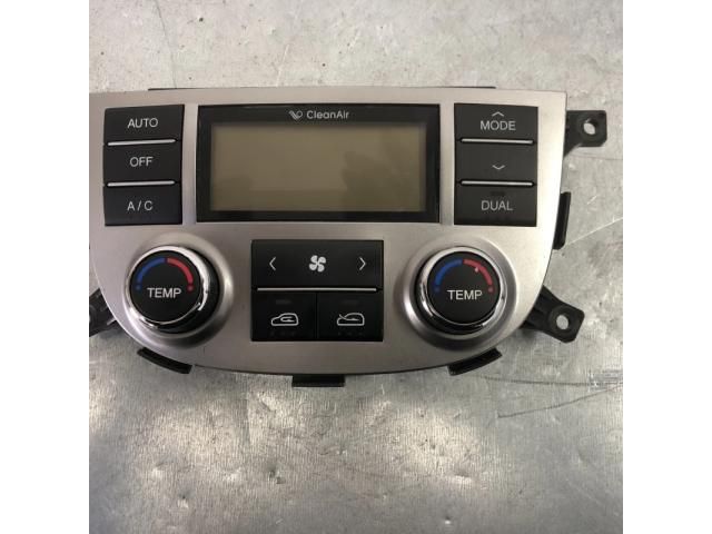 bontott HYUNDAI SANTA FÉ Fűtéskapcsoló (digit klímás)