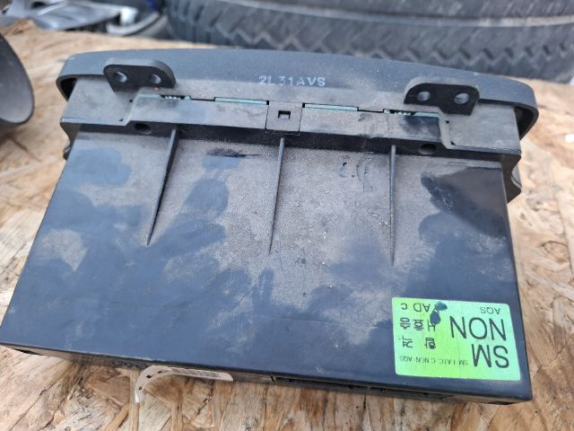 bontott HYUNDAI SANTA FÉ Fűtéskapcsoló (digit klímás)