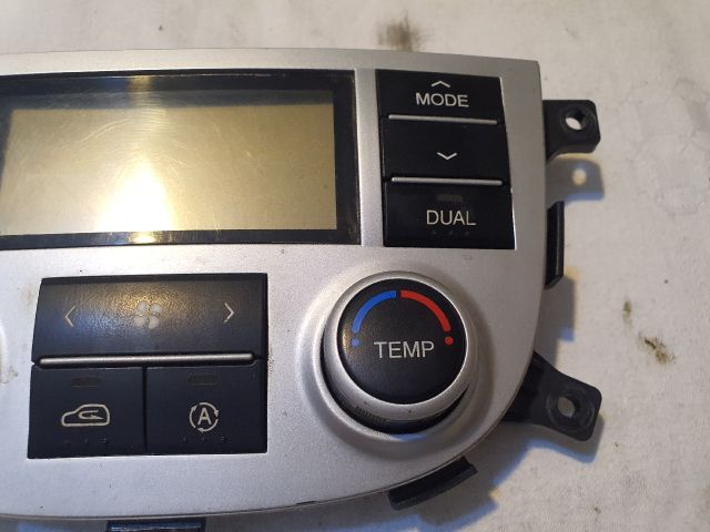 bontott HYUNDAI SANTA FÉ Fűtéskapcsoló (digit klímás)