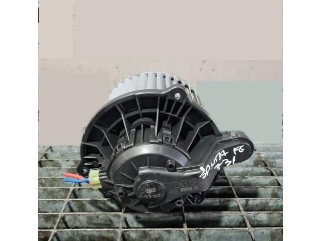 bontott HYUNDAI SANTA FÉ Fűtőmotor (Klímás)