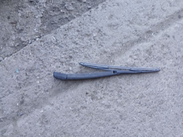 bontott HYUNDAI SANTA FÉ Hátsó Ablaktörlő Kar