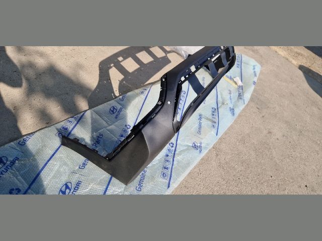 bontott HYUNDAI SANTA FÉ Hátsó Lökhárító Alsó (Műanyag)