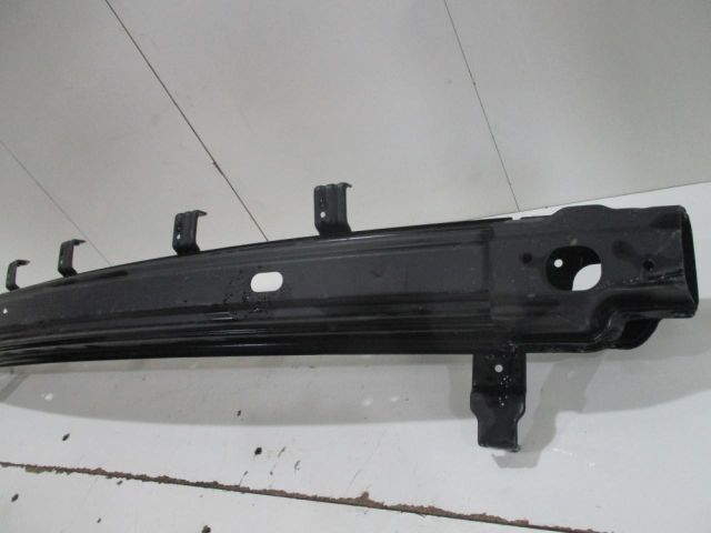 bontott HYUNDAI SANTA FÉ Hátsó Lökhárító Merevítő (Fém)