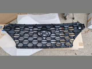 bontott HYUNDAI SANTA FÉ Hűtőrács