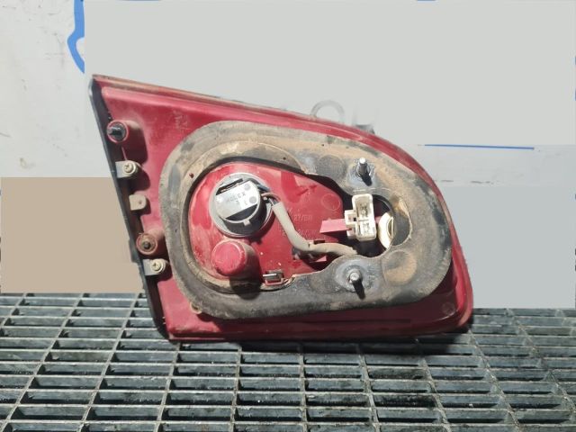 bontott HYUNDAI SANTA FÉ Jobb Belső Hátsó Lámpa