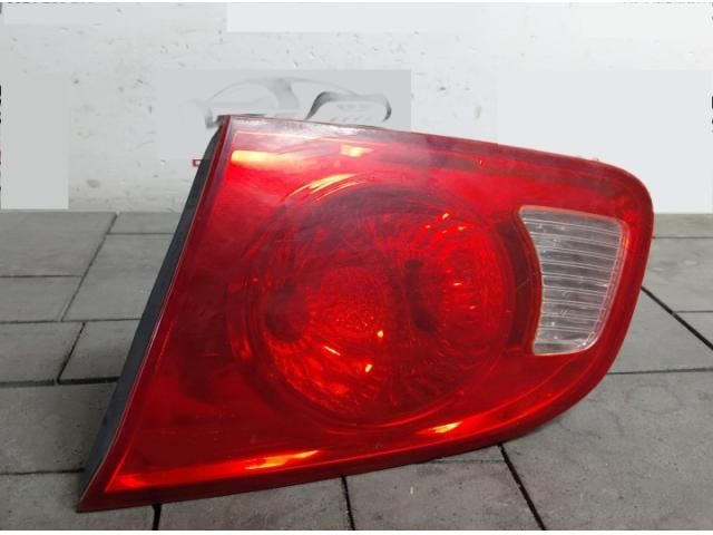 bontott HYUNDAI SANTA FÉ Jobb Belső Hátsó Lámpa