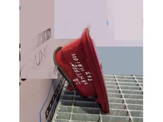 bontott HYUNDAI SANTA FÉ Jobb Belső Hátsó Lámpa