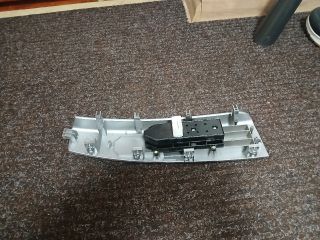 bontott HYUNDAI SANTA FÉ Jobb első Ablakemelő Kapcsoló