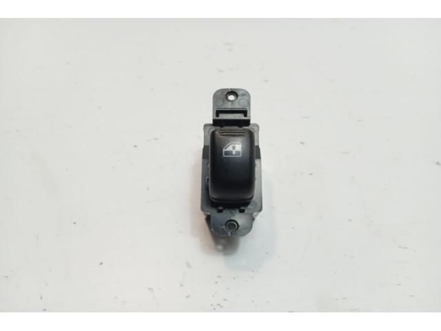 bontott HYUNDAI SANTA FÉ Jobb első Ablakemelő Kapcsoló