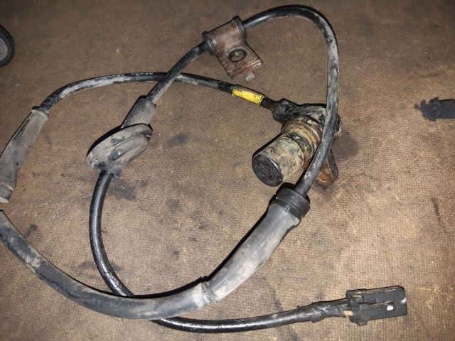 bontott HYUNDAI SANTA FÉ Jobb első ABS Jeladó