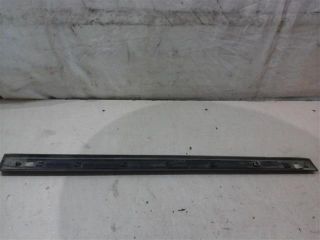 bontott HYUNDAI SANTA FÉ Jobb első Ajtó Díszléc