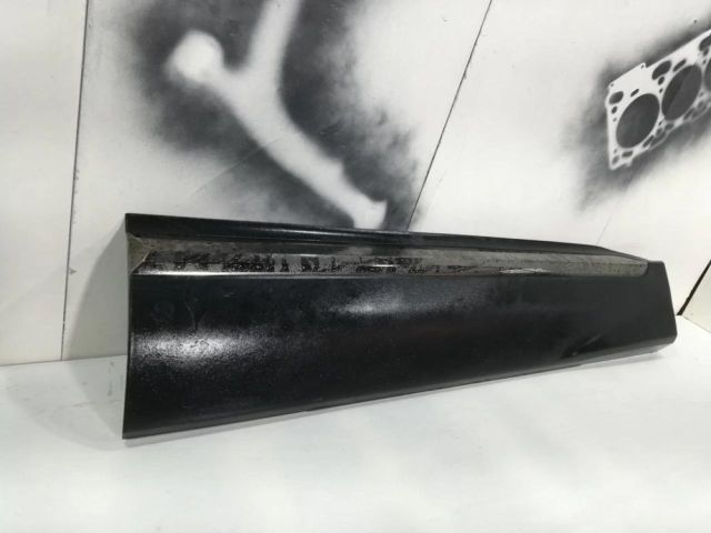 bontott HYUNDAI SANTA FÉ Jobb első Ajtó Díszléc