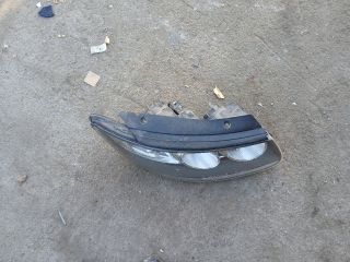 bontott HYUNDAI SANTA FÉ Jobb Fényszóró